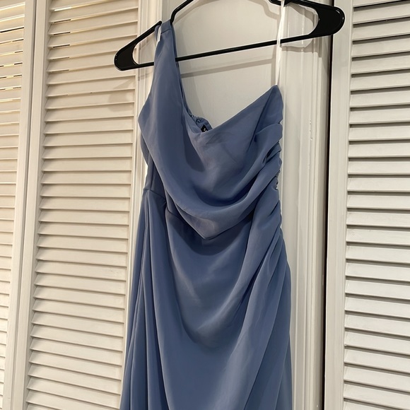 Blue wedding guest dress - Picture 2 of 3